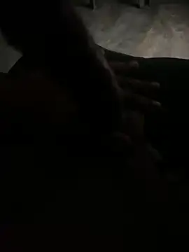 Snapshot of Gvngdvbbs chatting on November 15, 7:43 pm Gvngdvbbs online show from November 15, 7:43 pm