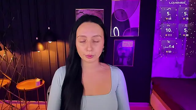 Snapshot of Christy_Calypso chatting on December 23, 7:52 pm Christy Calypso online show from December 23, 7:52 pm