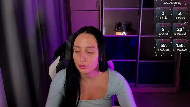 Snapshot of Christy_Calypso chatting on February 4, 1:34 am Christy Calypso online show from February 4, 1:34 am