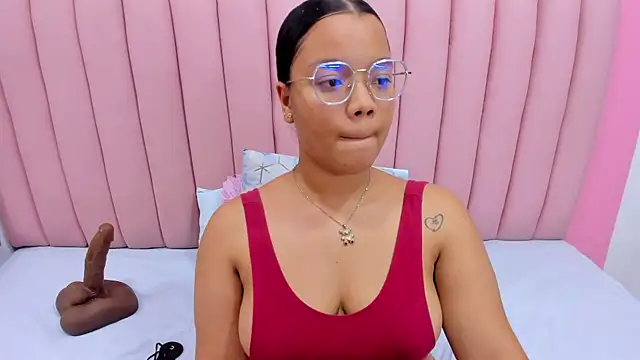 ISABELLA 020 online show from February 8, 3:21 pm