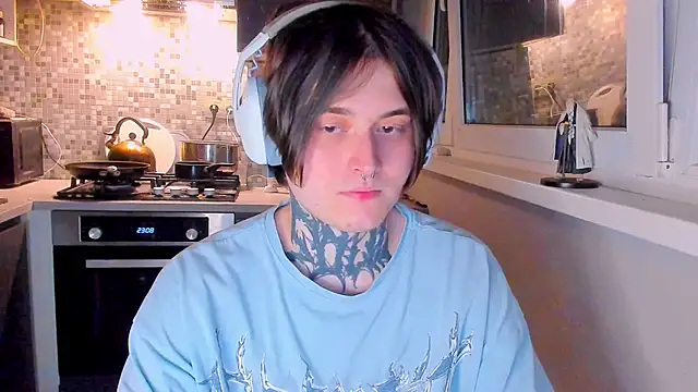  torfin  online show from March 11, 11:22 pm