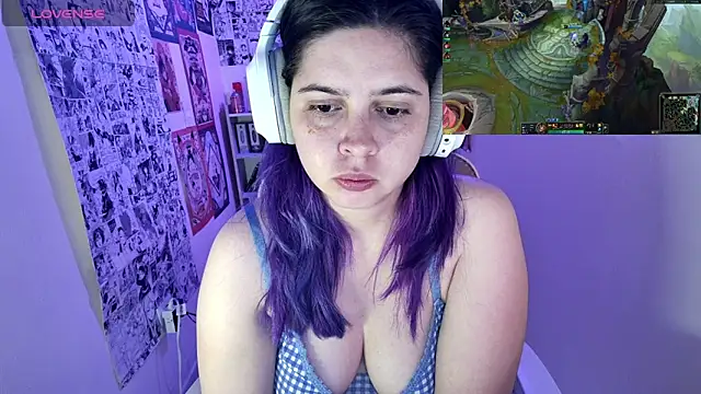 Snapshot of Vallolet_Spencer chatting on February 23, 3:37 am Vallolet Spencer online show from February 23, 3:37 am