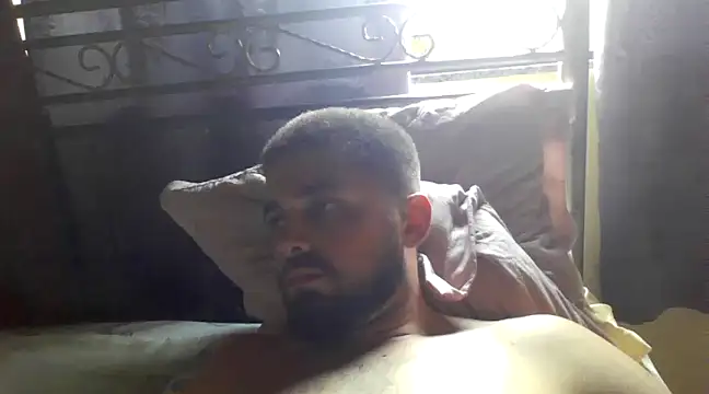 Dat1994 online show from December 2, 4:20 pm