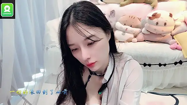 AKiKi711 online show from September 29, 4:50 am