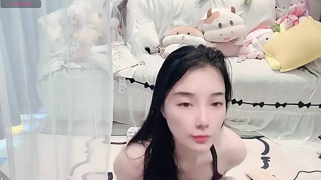 Snapshot of AKiKi711 chatting on June 2, 4:47 am AKiKi711 online show from June 2, 4:47 am