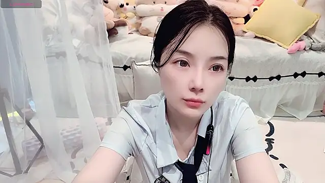 AKiKi711 online show from July 14, 4:50 am