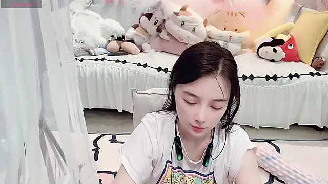 AKiKi711 online show from July 27, 4:52 am