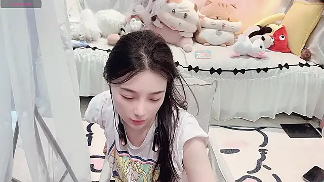 AKiKi711 online show from July 28, 5:03 am