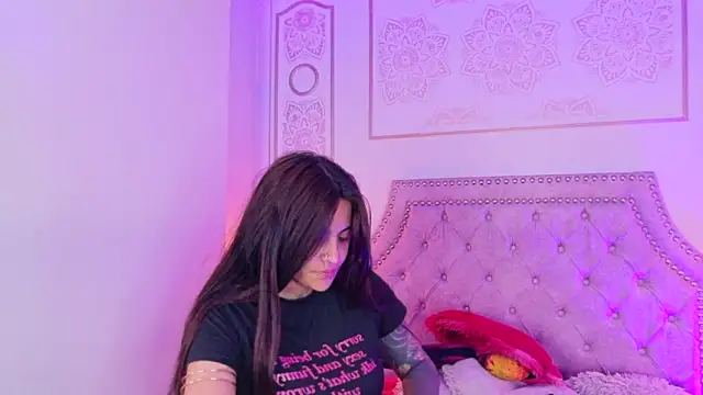 Cori Paige online show from February 20, 4:20 am