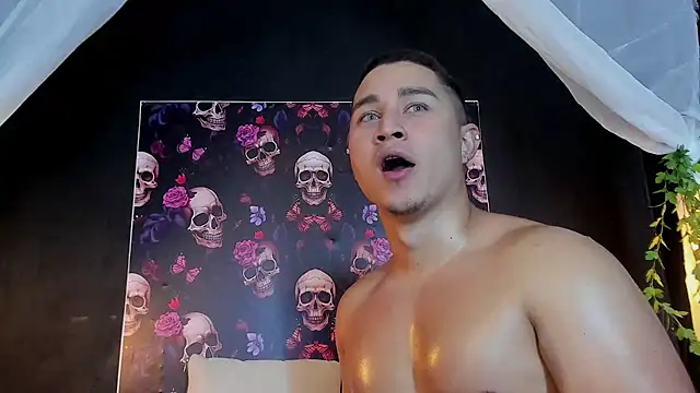 francesco evan online show from December 11, 2:11 pm