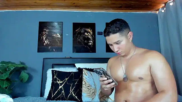 francesco evan online show from September 30, 8:14 pm