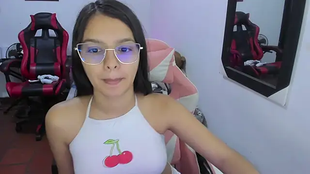 jessi and boy online show from December 19, 11:12 pm