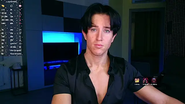 Snapshot of ChristianLevine_ chatting on June 1, 8:54 pm ChristianLevine online show from June 1, 8:54 pm