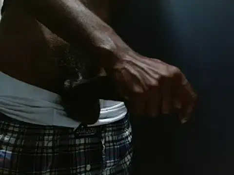 Snapshot of phbbcsham chatting on December 5, 12:08 am phbbcsham online show from December 5, 12:08 am