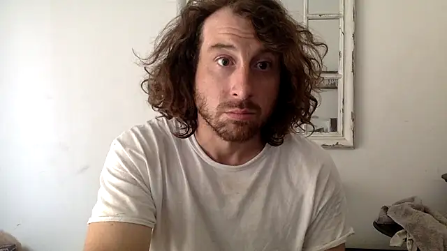 Snapshot of sirchubster chatting on May 21, 2:35 pm sirchubster online show from May 21, 2:35 pm