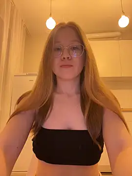 Eva Weyne online show from October 11, 6:50 pm