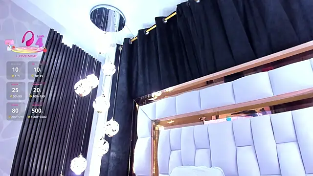 SarayRoyse online show from July 12, 7:38 pm