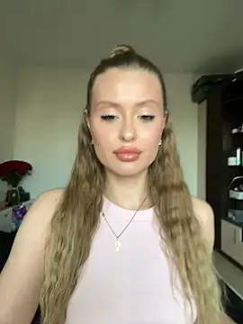 Sweet  Milly online show from May 14, 2:02 pm