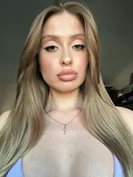 Sweet  Milly online show from June 10, 3:44 pm