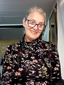 irinamaux online show from October 2, 7:37 am