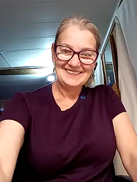 irinamaux online show from October 11, 5:17 am