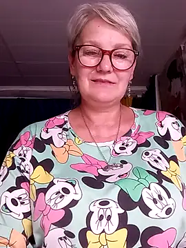 Snapshot of irinamaux chatting on July 17, 2:45 pm irinamaux online show from July 17, 2:45 pm