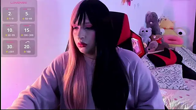  Skie  online show from February 7, 8:33 am