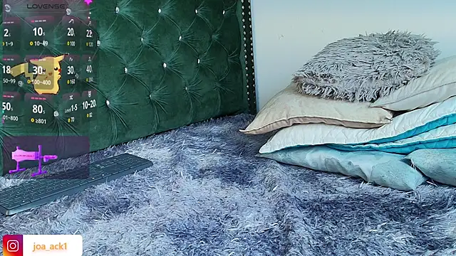 Levii Ackermann online show from March 18, 2:15 pm