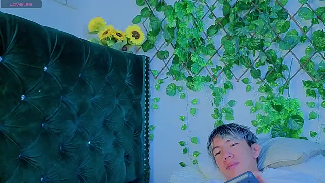 Levii Ackermann online show from September 23, 2:42 pm