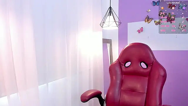 Snapshot of fransheska_rossi chatting on February 21, 6:37 pm fransheska rossi online show from February 21, 6:37 pm