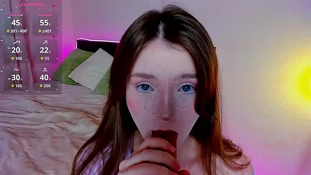 Snapshot of lexxxxxxi chatting on October 26, 6:14 pm lexxxxxxi online show from October 26, 6:14 pm