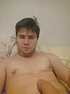 Snapshot of akat99611 chatting on December 11, 7:03 pm akat99611 online show from December 11, 7:03 pm