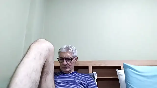 BIGUNCUTHARDCOCK online show from November 5, 1:33 pm