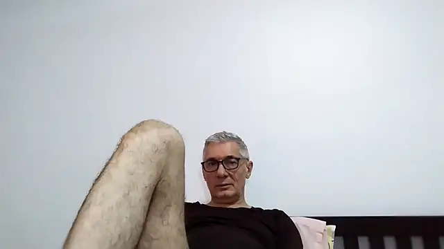 BIGUNCUTHARDCOCK online show from March 7, 1:46 am