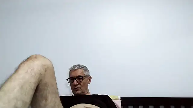 BIGUNCUTHARDCOCK online show from March 8, 2:04 am