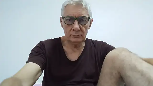 BIGUNCUTHARDCOCK online show from June 13, 12:19 am