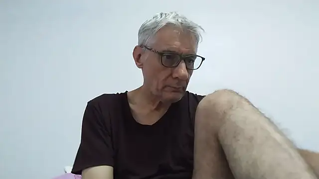 BIGUNCUTHARDCOCK online show from June 29, 12:17 am