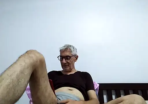 BIGUNCUTHARDCOCK online show from July 31, 11:59 pm