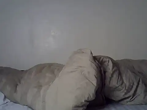 Snapshot of Giannah01 chatting on November 10, 1:15 am Giannah01 online show from November 10, 1:15 am