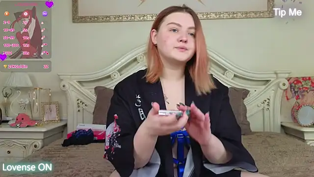 Unholy Lady online show from May 3, 6:08 am