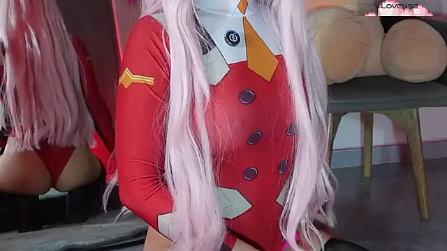 loIijanne online show from February 27, 12:10 am