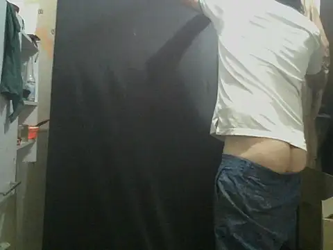 Snapshot of ncuello chatting on August 7, 4:03 am ncuello online show from August 7, 4:03 am