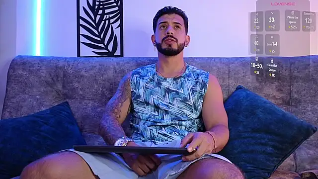 Snapshot of Bruno_Mattos chatting on March 17, 11:11 pm Bruno Mattos online show from March 17, 11:11 pm