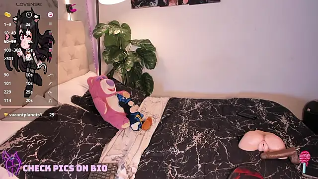 Snapshot of gigi_zahir chatting on February 21, 4:35 am gigi zahir online show from February 21, 4:35 am