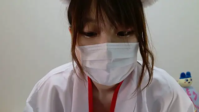 Snapshot of hi---chan- chatting on January 4, 9:41 pm hi---chan- online show from January 4, 9:41 pm