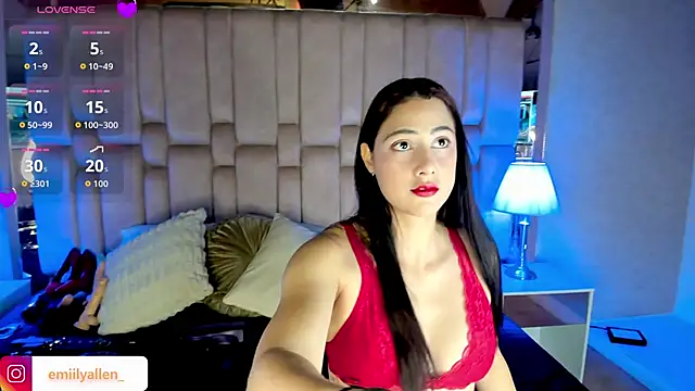 EmilyAllen  online show from October 18, 3:42 am