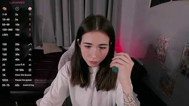 ashleyro1 online show from November 10, 1:43 pm