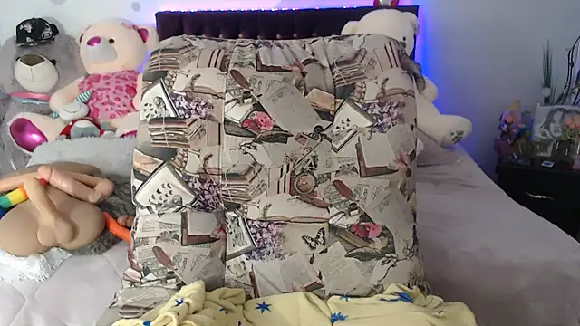 Lorenahot 06 online show from February 26, 6:32 pm