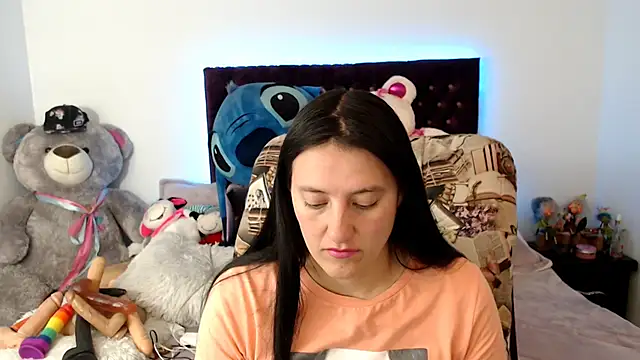 Lorenahot 06 online show from December 1, 7:52 pm