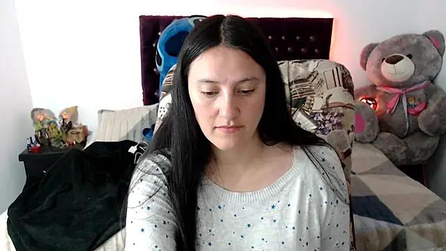Snapshot of Lorenahot_06 chatting on April 16, 9:39 pm Lorenahot 06 online show from April 16, 9:39 pm